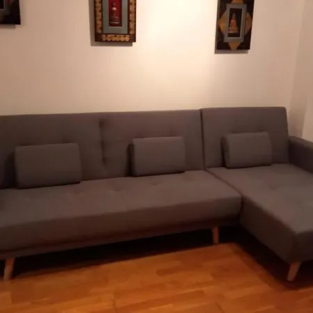 Piso 2 Dormitorios Apartamento *